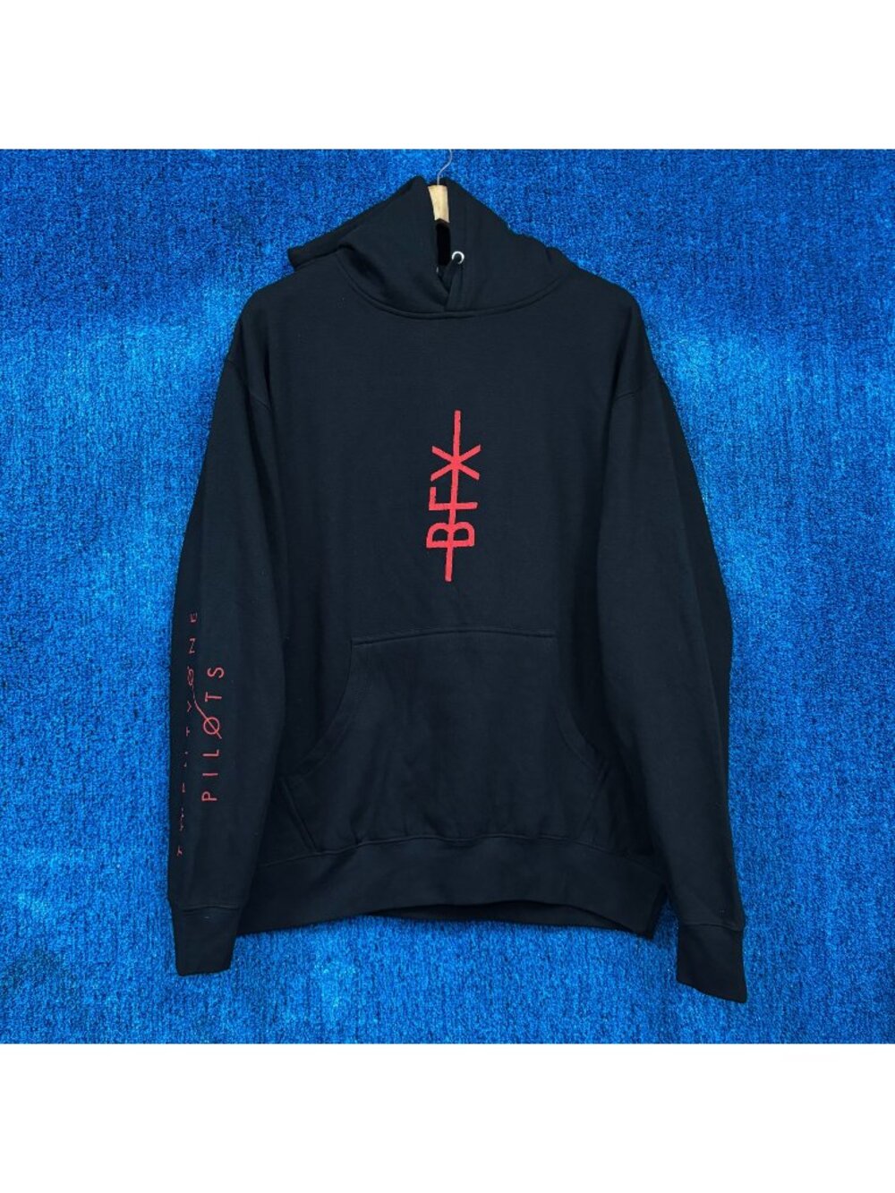 Twenty One Pilots Rock Hoodie Size Large